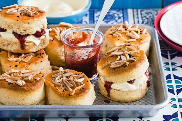 Mascarpone scones