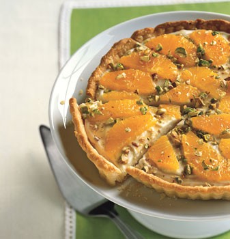 Mascarpone tart with honey, oranges, and pistachios