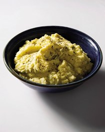 Mashed potatoes with hummus, tahini and za'atar