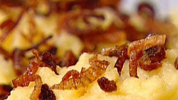 Mashed yellow turnips with crispy shallots