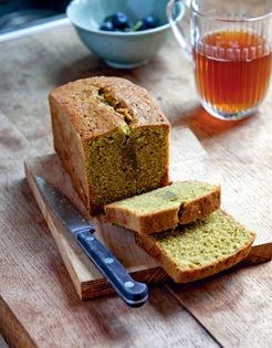 Matcha and white chocolate cake