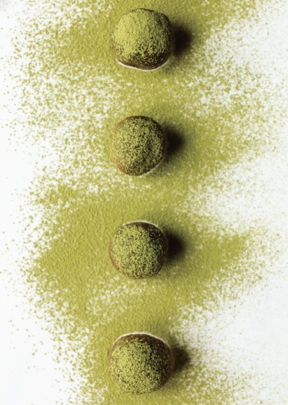 Matcha bliss balls