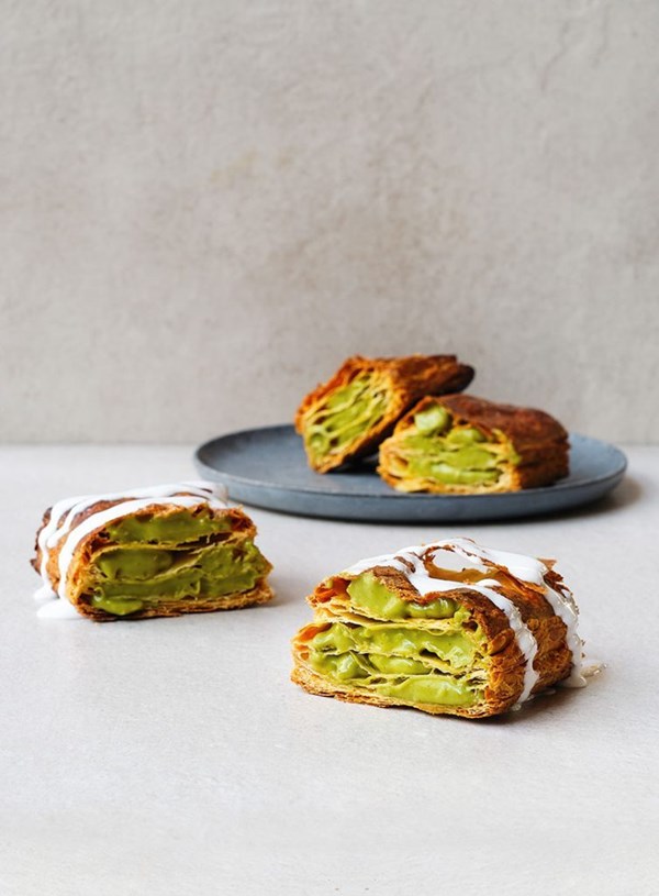 Matcha green tea, rosemary & vanilla slice