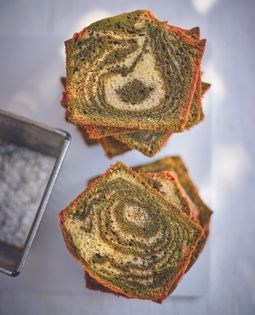 Matcha, lime & vanilla marble cake