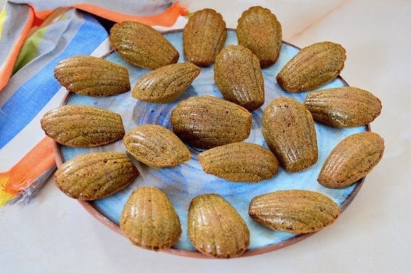 Matcha madeleines (Matcheleines)