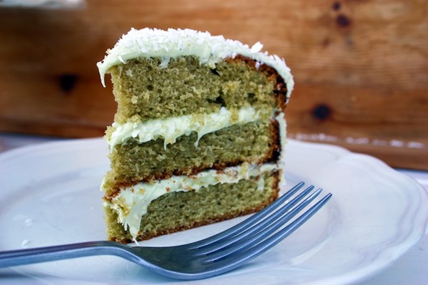 Matcha tea, lime and coconut lamington cake