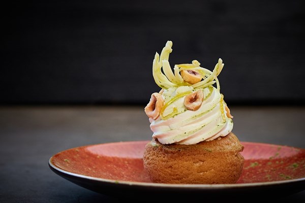 Matcha, white chocolate and lemon choux
