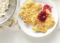 Matzo brei