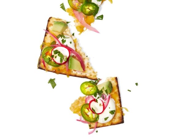 Matzo nachos 