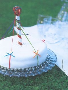 Maypole [cake]