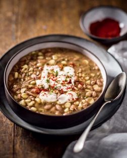 Mealie and sugar-bean soup