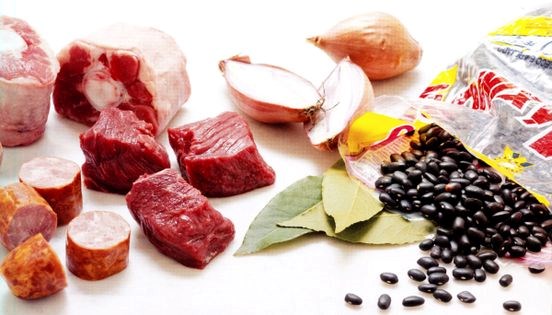Meat and black bean stew (Feijoada)