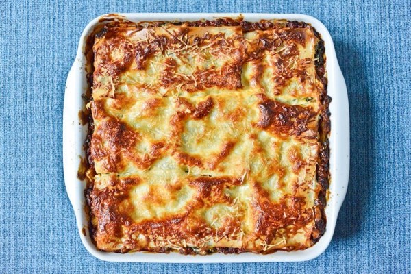 Meat and vegetable lasagna