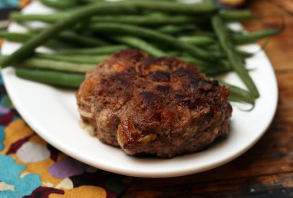 Meat cakes (Frikadellen)