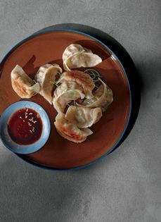 Meat dumplings (Gogi mandu)