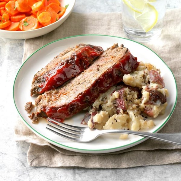 Meat loaf & mashed red potatoes