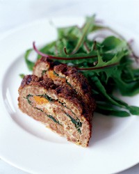 Meat loaf stuffed with prosciutto and spinach
