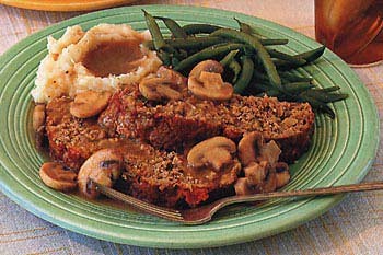 Meat loaf with sautéed mushrooms