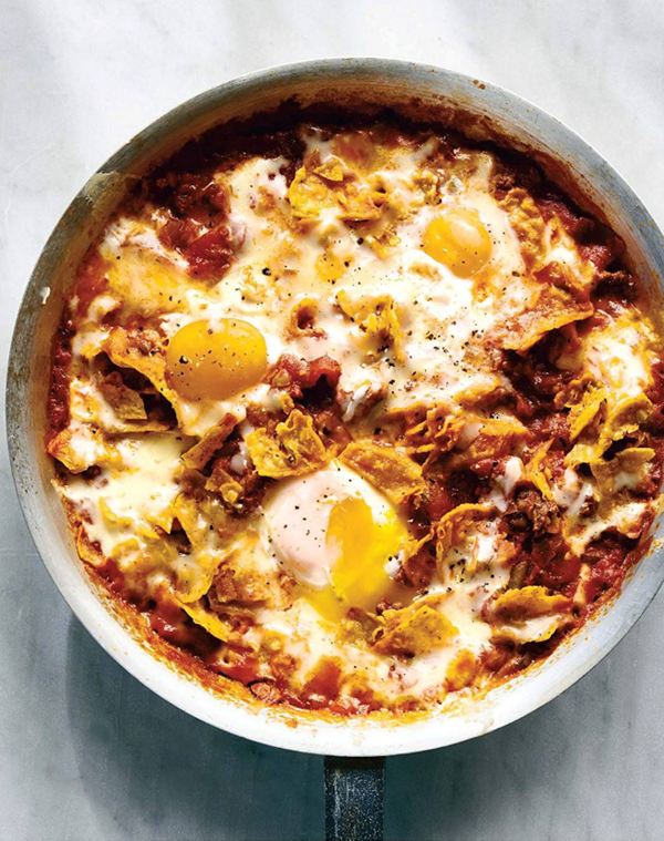 Meat sauce and eggs 