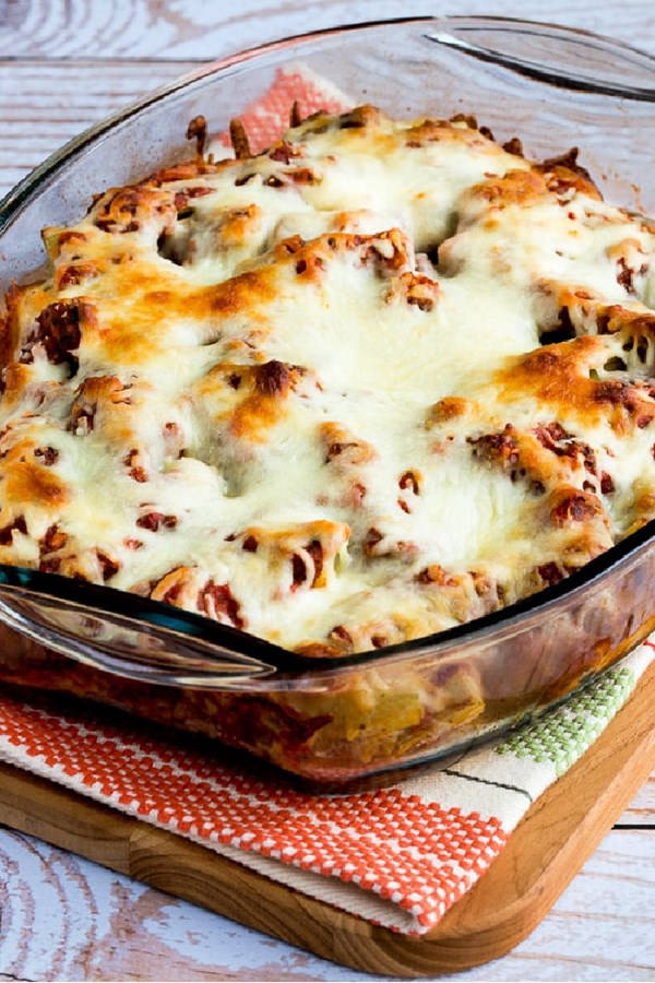 Meatball casserole with artichokes