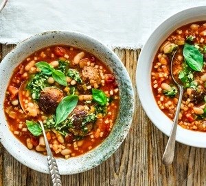 Meatball minestrone with pesto