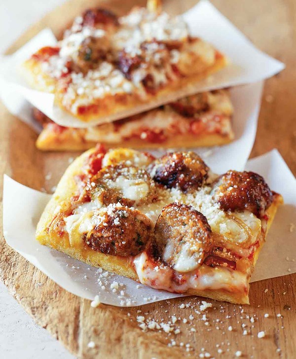 Meatball pizza
