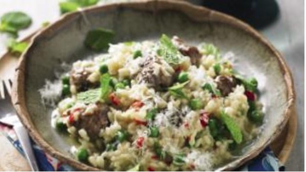 Meatball risotto with chilli and mint