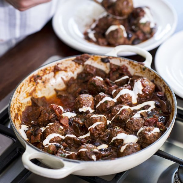 Meatballs with olives