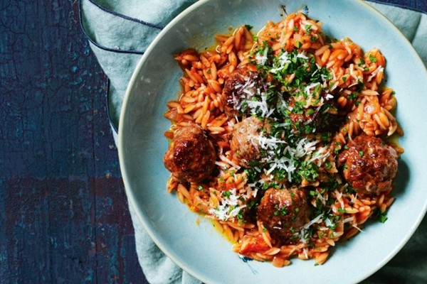 Meatballs with risoni