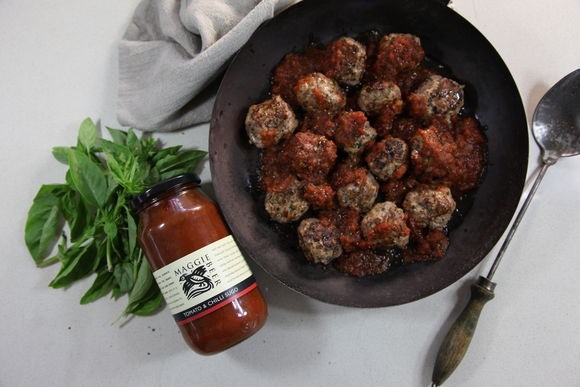 Meatballs with sugo