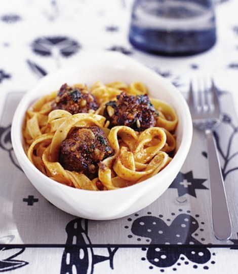 Meatballs with tomato pesto tagliatelle
