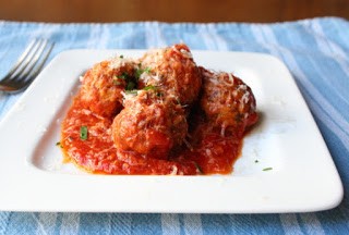 Meatless meatballs (vegetarian garlic & mushroom meatballs)