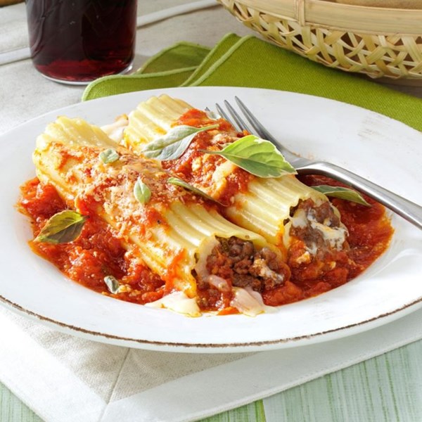 Meaty manicotti 