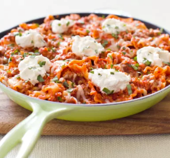 Meaty skillet lasagna