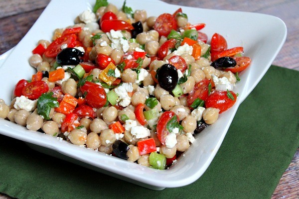 Mediterranean chickpea salad