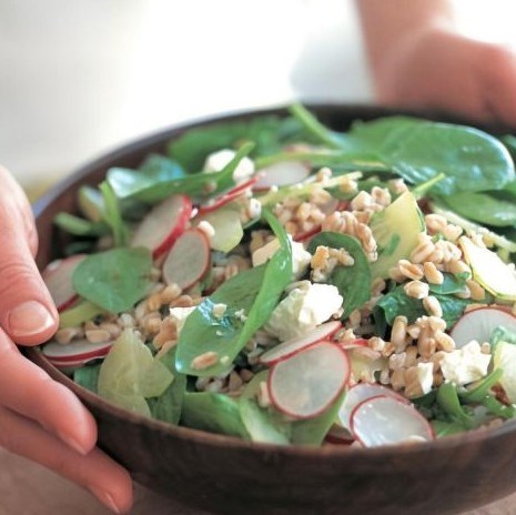 Mediterranean farro salad