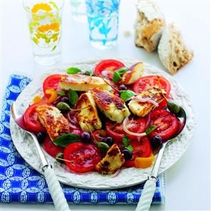 Mediterranean halloumi salad