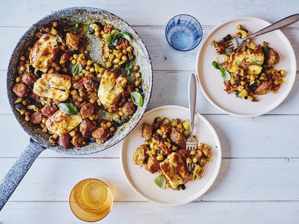 Mediterranean halloumi traybake