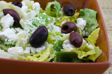 Mediterranean salad with hummus dressing