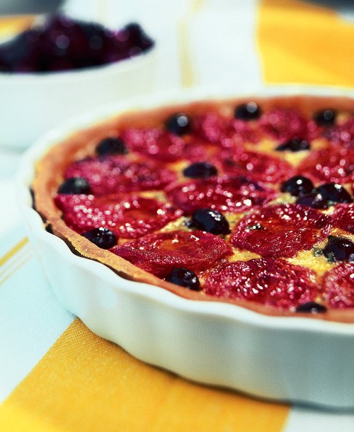 Mediterranean tomato-lemon tart