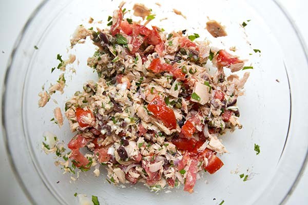 Mediterranean tuna pasta