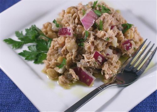 Mediterranean tuna salad