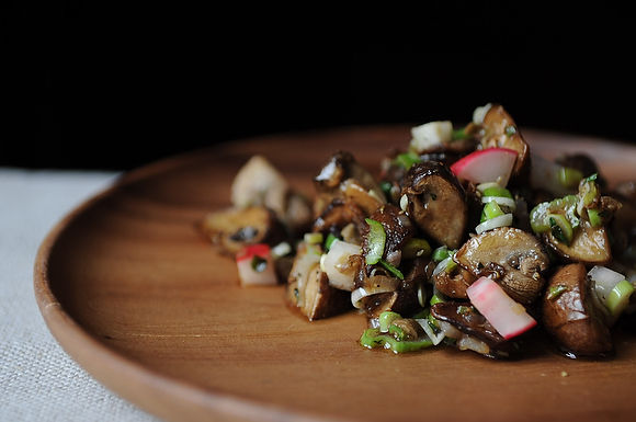 Meg's marinated mushrooms 