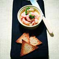 Melba toast with potted prawns 