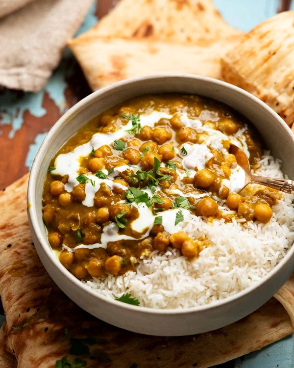 Melting Afghan chickpea curry