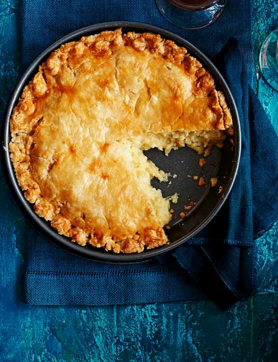 Melting cheese and onion pie