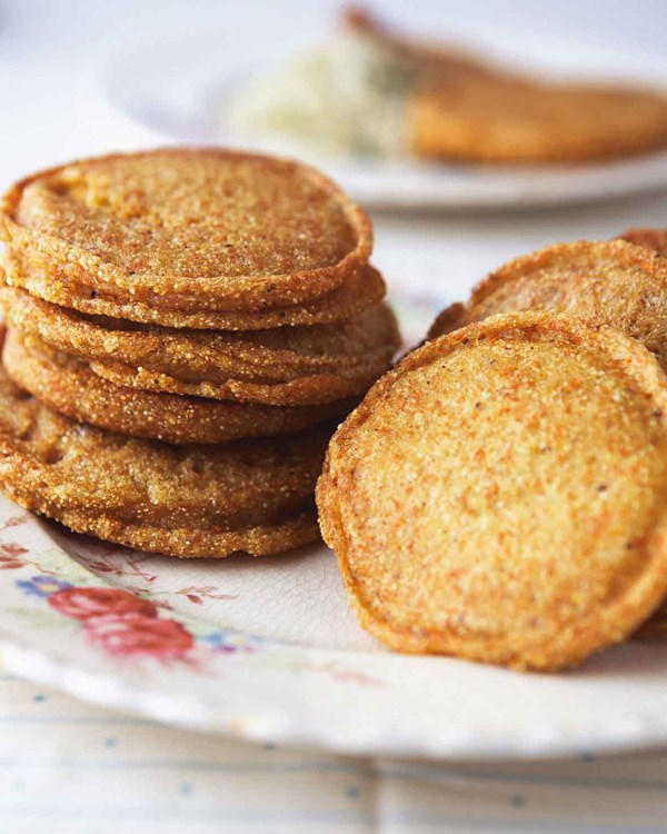 Meme's cornmeal griddle cakes
