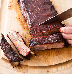 Memphis-style wet ribs for a crowd