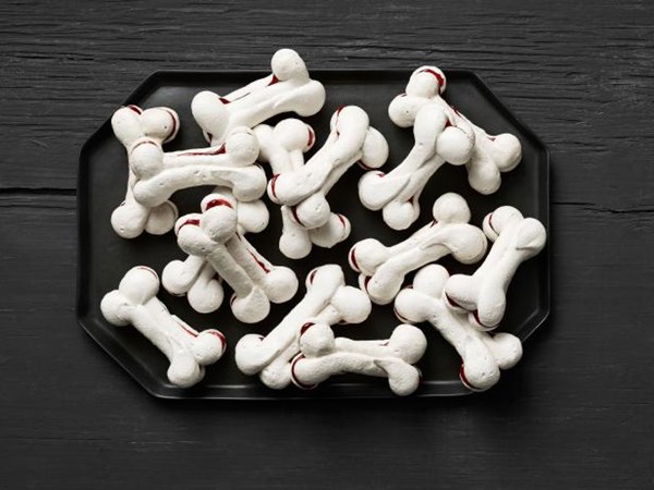 Meringue bones