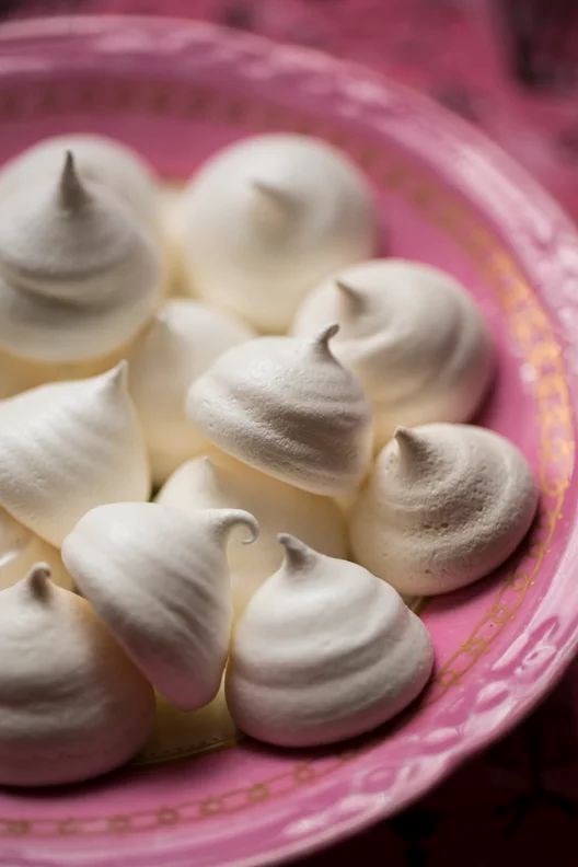 Meringue cookies